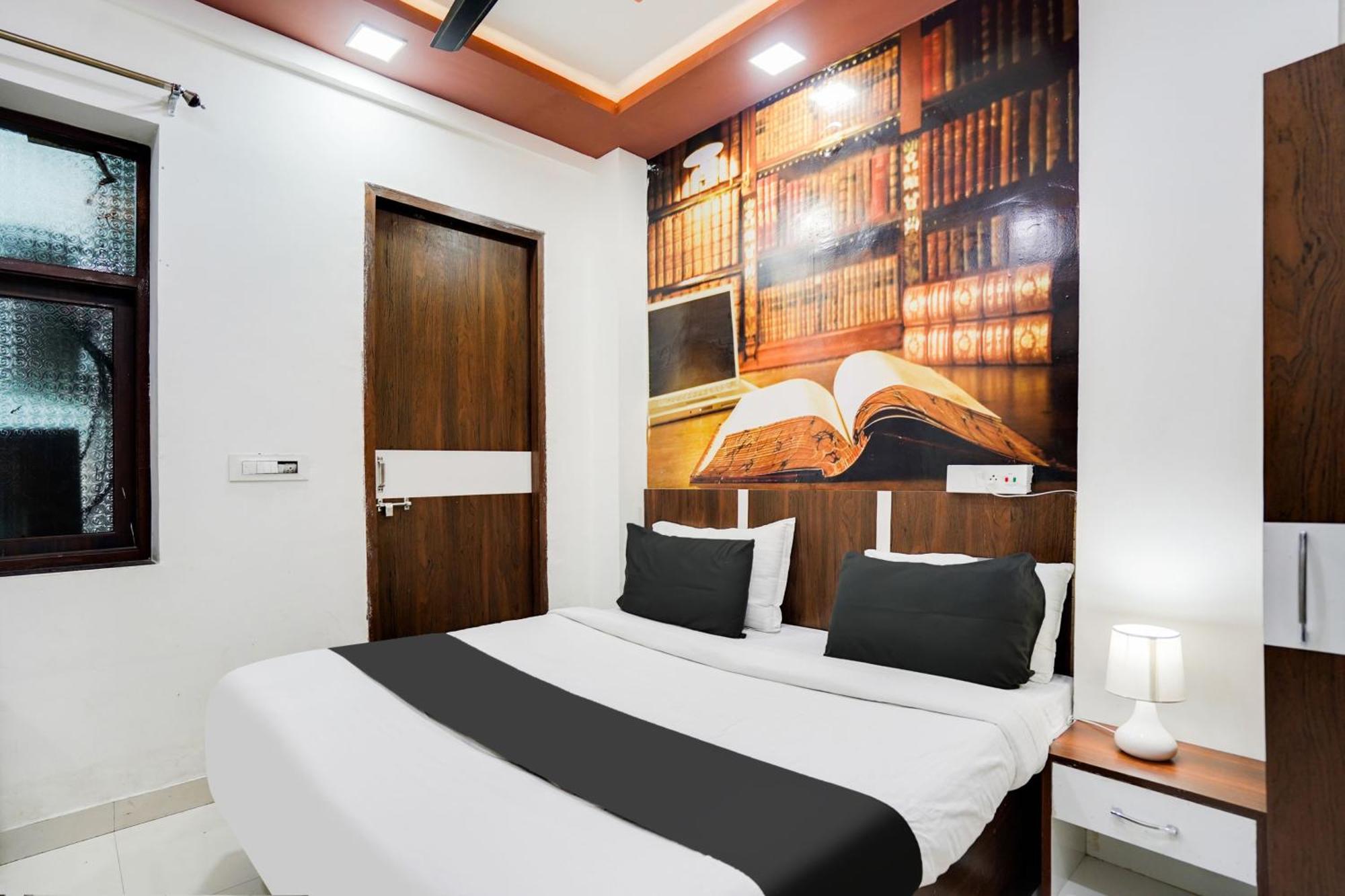 Super Oyo Hotel O Sky Wings Аджмер Экстерьер фото
