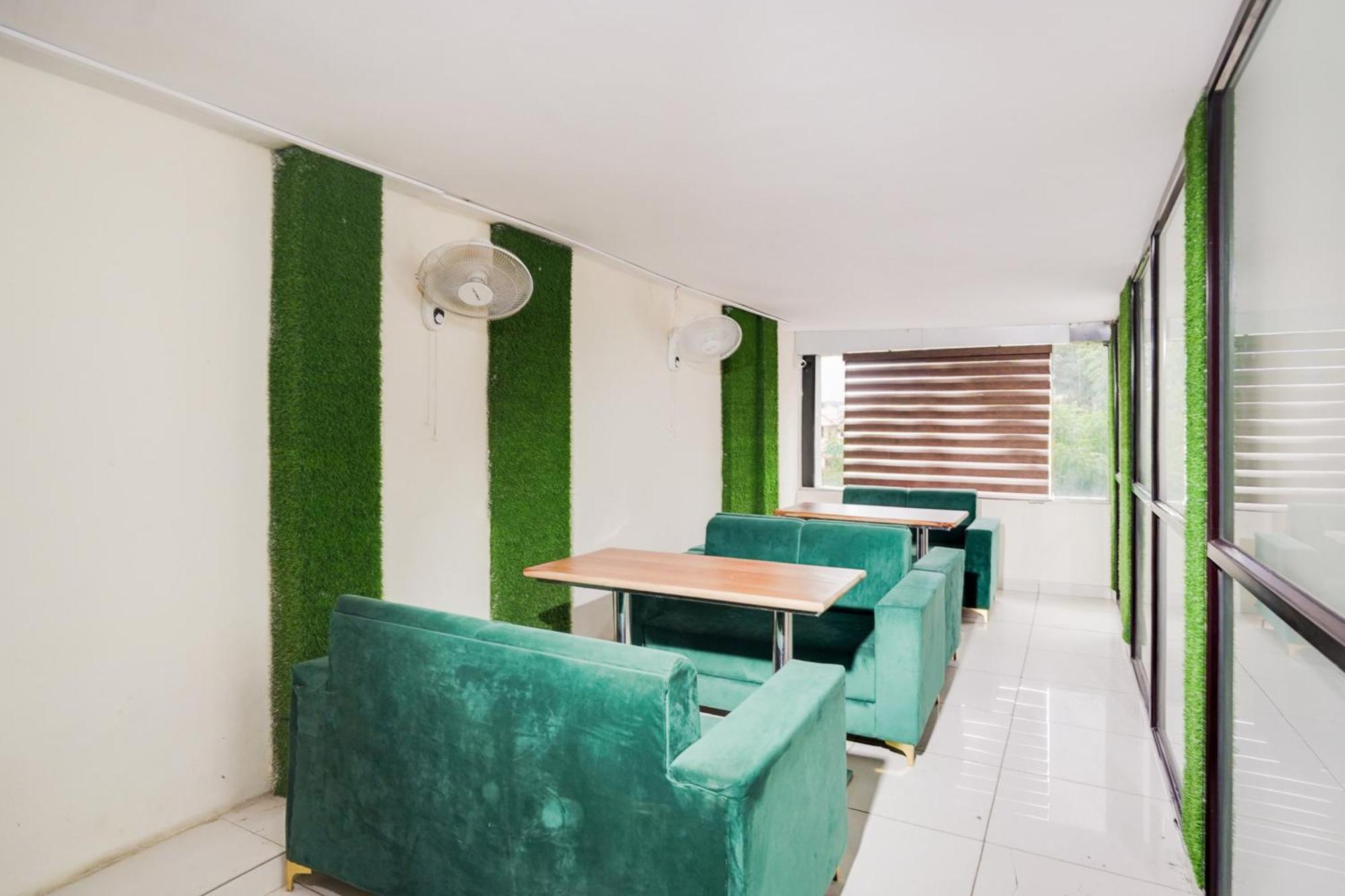 Super Oyo Hotel O Sky Wings Аджмер Экстерьер фото